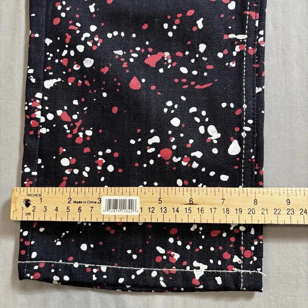 King Maker  Jeans  23  Jordan - Black Red White Men’s 36 Chicago Bulls